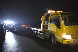 喜德24小时车辆搭电联系电话